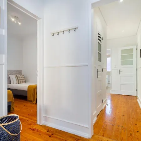 Whome Hideaway Family #3 * Lisboa