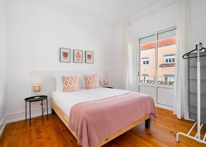 Whome Hideaway Family #3 Apartment Lissabon